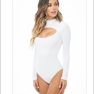 Forever 21 ribbed cutout long sleeve bodysuit